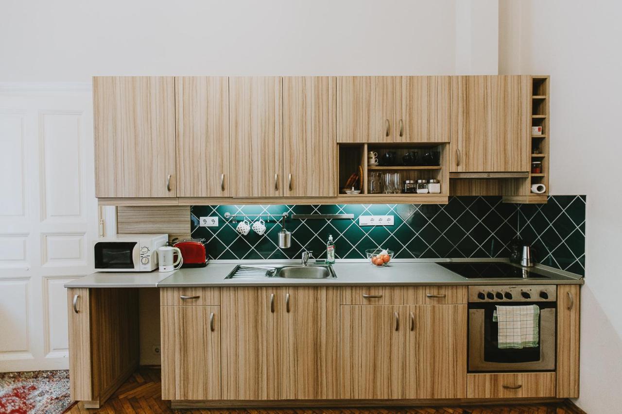 Budapest Folk Apartment 60Sm Spacious And Bright المظهر الخارجي الصورة